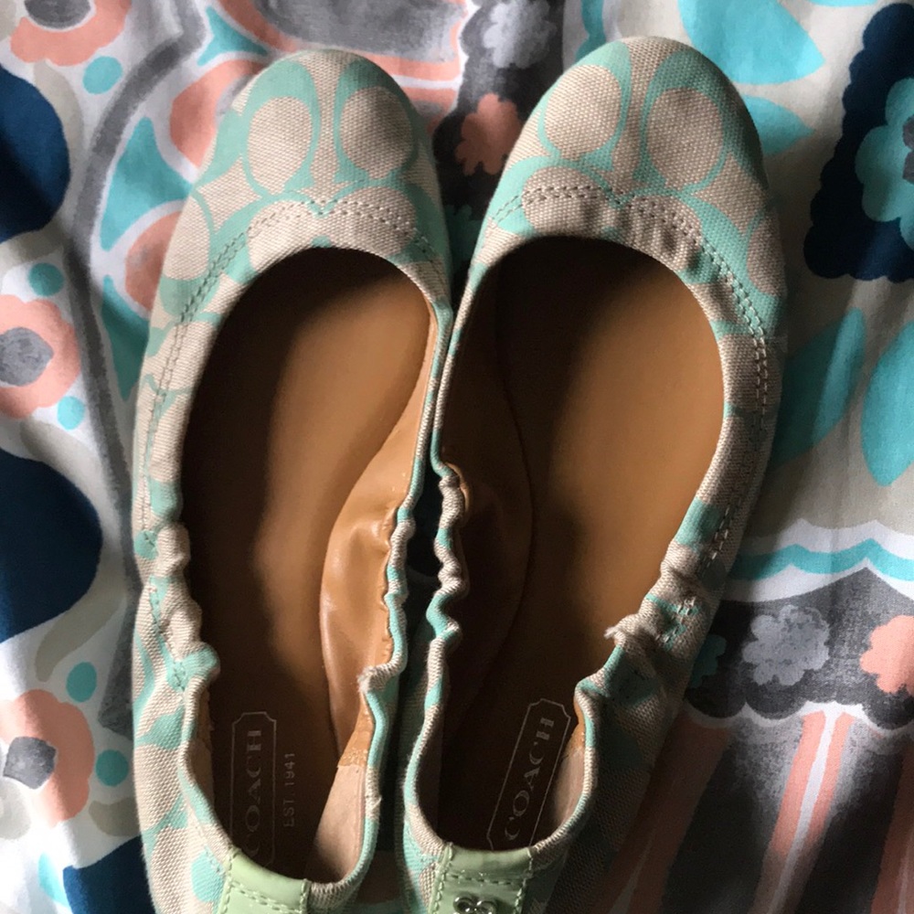 Coach logo flats